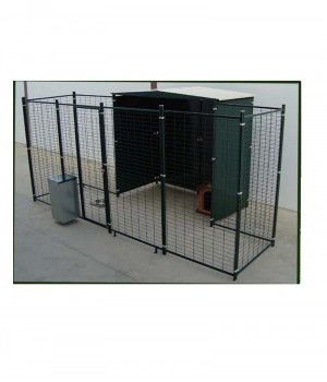 Hondenkennel met zadeldak...
